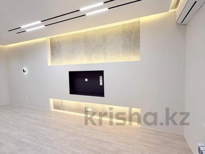 4-комнатная квартира · 137 м² · 3/16 этаж, Токпанова 8 за 117 млн 〒 в Астане, Алматы р-н