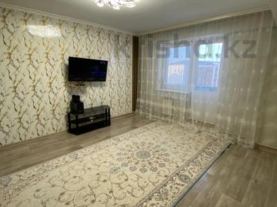 3-бөлмелі пәтер · 82 м² · 6/9 қабат, Аль-Фараби 6, бағасы: 35 млн ₸ в Усть-Каменогорске