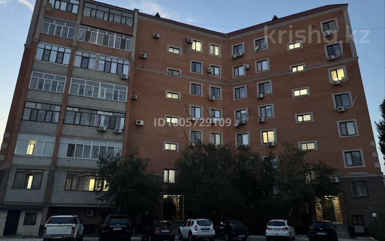 1-бөлмелі пәтер · 48 м² · 1 қабат, Сатпаев дом 66 3, бағасы: 24.5 млн ₸ в Атырау — фото 2