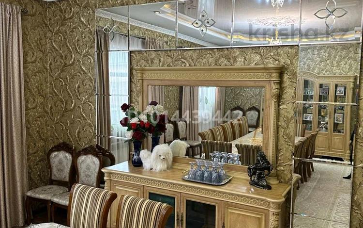 Часть дома · 5 комнат · 220 м² · 8 сот., мкр Акжайык, Арипбай Тойшиев 36 — Улица Толеметова за 80 млн ₸ в Шымкенте, Абайский р-н — фото 2