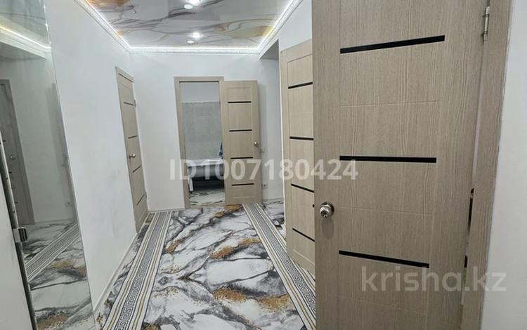 2-бөлмелі пәтер · 60 м² · 1/9 қабат, Нур Актобе 23Г — 4 мкр Нур Сити, бағасы: 150 000 ₸ — фото 2