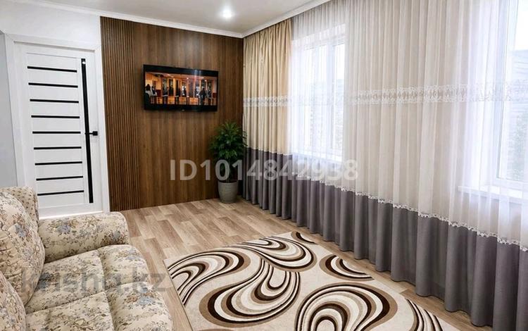 2-бөлмелі пәтер · 60 м² · 5/5 қабат, Жастар 32, бағасы: 25 000 ₸ в Талдыкоргане, мкр Жастар — фото 2