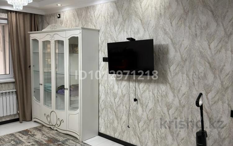 3-бөлмелі пәтер · 68 м² · 5/10 қабат, Жунисова 14/10, бағасы: 320 000 ₸ в Алматы, Наурызбайский р-н — фото 2
