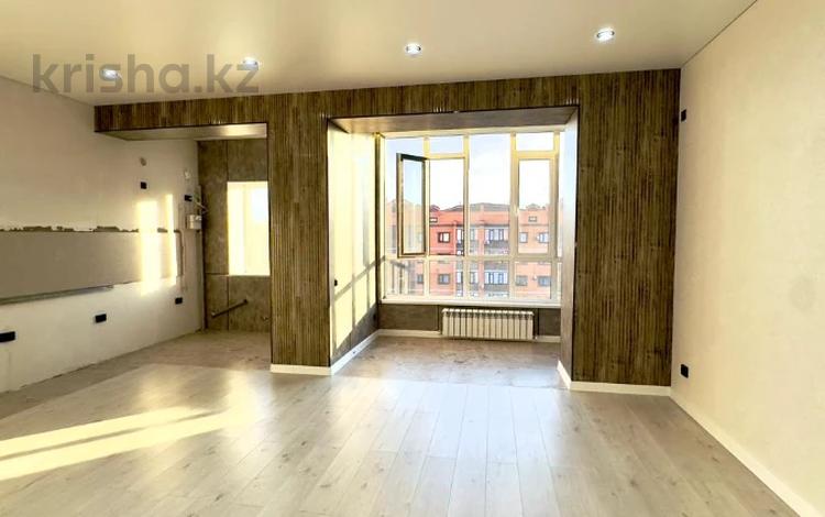 3-бөлмелі пәтер · 85 м² · 5/5 қабат, Саздинское лесничество 228/3 — Ғазиза Жұбанова - Тәуелсіздік, бағасы: 29.7 млн ₸ в Актобе — фото 2