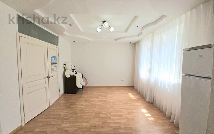 2-бөлмелі пәтер · 47 м² · 8/9 қабат, Б. Момушулы 18, бағасы: 22 млн ₸ в Астане, Алматы р-н — фото 2
