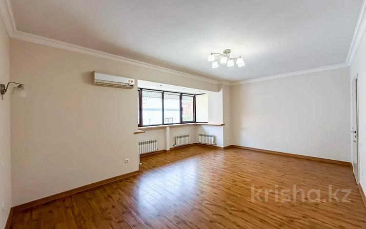 3-бөлмелі пәтер · 123.7 м² · 3/3 қабат, Кыз Жибек, бағасы: 145 млн ₸ в Алматы, Медеуский р-н — фото 16