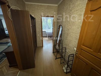 1-бөлмелі пәтер · 40 м² · 3/5 қабат, Толе би 157/12 157, бағасы: 240 000 ₸ в Алматы, Алмалинский р-н