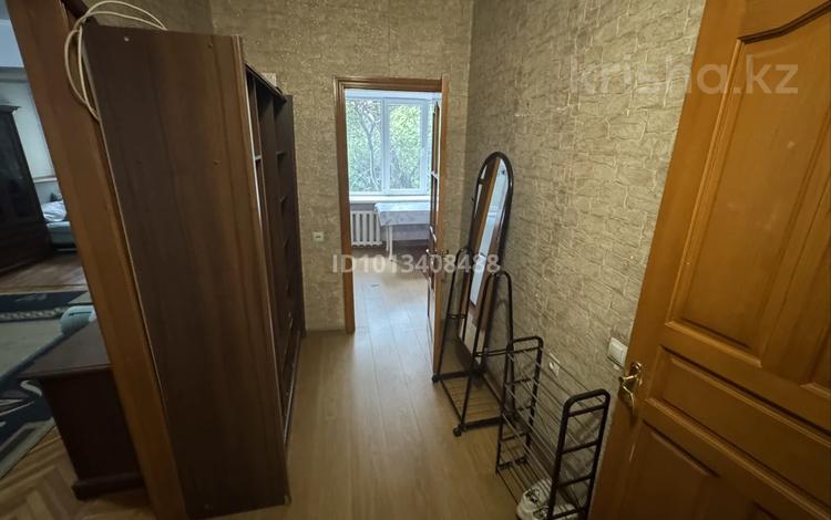 1-бөлмелі пәтер · 40 м² · 3/5 қабат, Толе би 157/12 157, бағасы: 240 000 ₸ в Алматы, Алмалинский р-н — фото 2