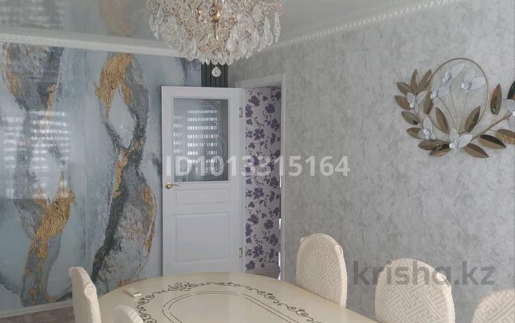 4-комнатная квартира · 86.3 м² · 9/9 этаж, мкр Жилгородок мира1 — Жилгородской рынок за 26 млн ₸ в Актобе — фото 2