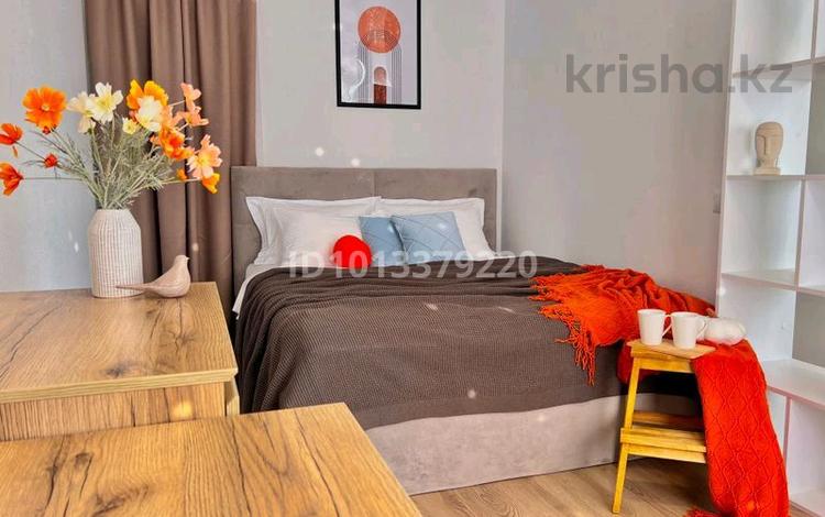 1-комнатная квартира · 33 м² · 6/15 этаж, Райымбека 210 за 20 000 ₸ в Алматы, Алмалинский р-н — фото 2