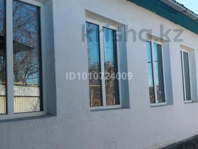 Часть дома · 4 комнаты · 62 м² · 6 сот., Пушкина за 12 млн ₸ в Текели