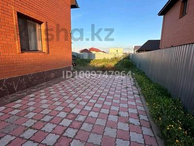Отдельный дом · 6 комнат · 200 м² · 10 сот., Зайсан — Рядом школа Дара за 76 млн ₸ в Косшы