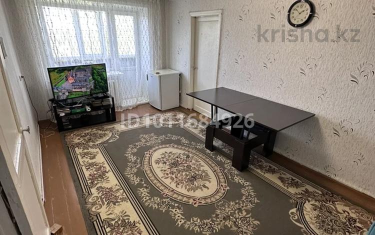 3-бөлмелі пәтер · 55.6 м² · 4/5 қабат, Абая 50, бағасы: 12 млн ₸ в Аркалыке — фото 2