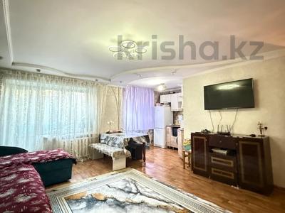 2-бөлмелі пәтер · 45.9 м² · 2/4 қабат, 70 квартал, бағасы: 18 млн ₸ в Семее