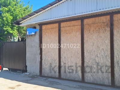 Отдельный дом · 3 комнаты · 100 м² · 10 сот., СК Железнодорожник — Район Келешек за 10 млн 〒 в Актобе