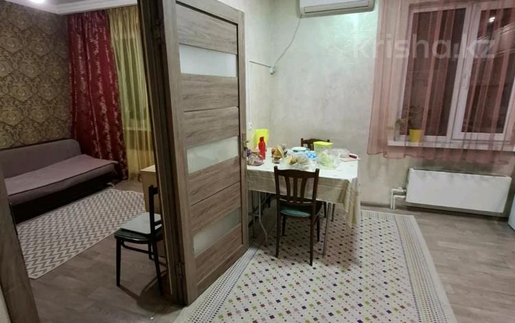 2-бөлмелі пәтер · 40 м² · 3/6 қабат, мкр Кокжиек, бағасы: 23.5 млн ₸ в Алматы, Жетысуский р-н — фото 2