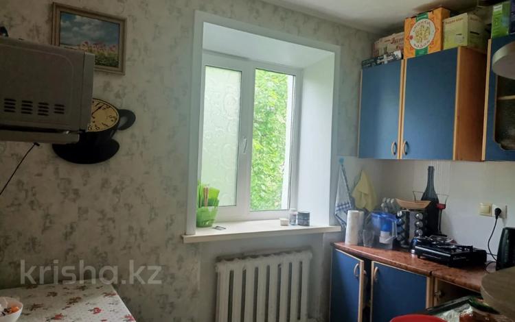 3-комнатная квартира · 50.4 м² · 2/2 этаж, Тауелсиздик 64 за 15.5 млн ₸ в Затобольске (Тобыле) — фото 2