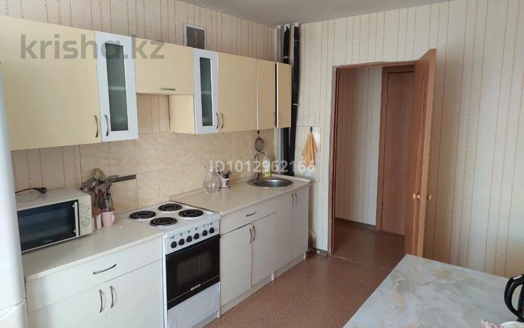 2-бөлмелі пәтер · 70 м² · 7/9 қабат, Бөлекпаева 9/1 — Жумабаева, бағасы: 230 000 ₸ в Астане, Сарайшык р-н — фото 2