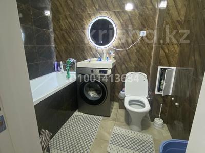 2-комнатная квартира · 65 м² · 9/9 этаж, мкр. Алтын орда, Батыс-2 участок 350 за 180 000 ₸ в Актобе