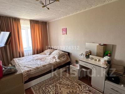 2-комнатная квартира · 48 м² · 5/5 этаж, Есенберлина 29 за 10 млн 〒 в Жезказгане