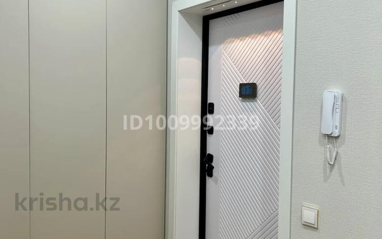 2-бөлмелі пәтер · 66 м² · 4/12 қабат, Рыскулова, бағасы: 50.5 млн ₸ в Алматы, Алатауский р-н — фото 2