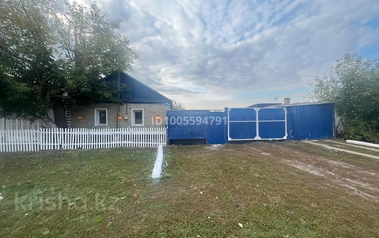 Отдельный дом · 4 комнаты · 104.3 м² · 104.3 сот., Алтынсарина 40 40 за 14 млн 〒 в  — фото 2