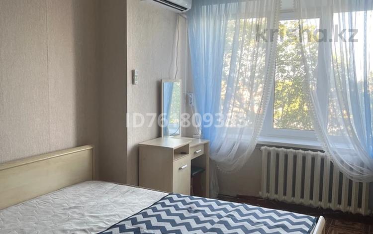 1-комнатная квартира · 32 м² · 5/5 этаж, Кунаева 1мкр. 13 — Находится рядом с Цоном за 13.5 млн ₸ в Конаеве — фото 12