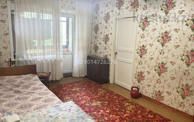 2-комнатная квартира · 42.4 м² · 2/2 этаж, Старый Майкудук, Белинского 13 — Центр бокса Г.Головкина и ДК Майкудука за 9 млн ₸ в Караганде, Алихана Бокейханова р-н — фото 2
