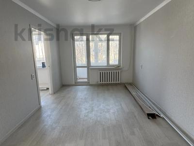 3-бөлмелі пәтер · 48.1 м² · 1/5 қабат, мкр Строитель, бағасы: 18 млн ₸ в Уральске