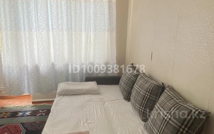 1-комнатная квартира · 25 м² · 2/5 этаж, Райымбека 206б за 10 000 ₸ в Алматы, Алмалинский р-н — фото 2