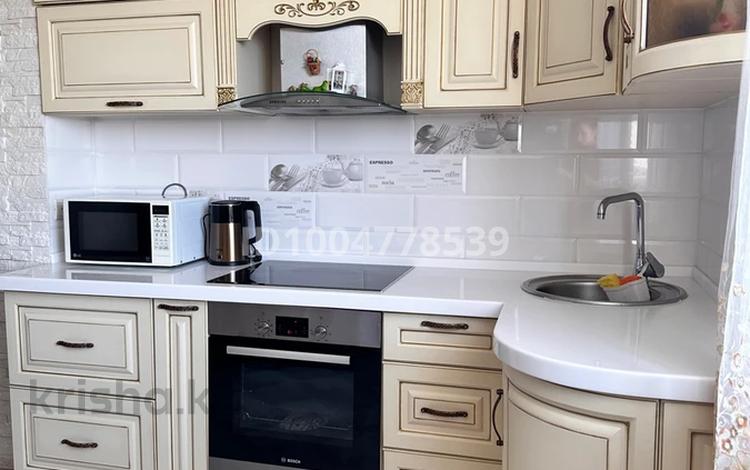 1-бөлмелі пәтер · 47 м² · 12/14 қабат, Чингиз Айтматова 27, бағасы: 35 млн ₸ в Астане, Нура р-н — фото 2