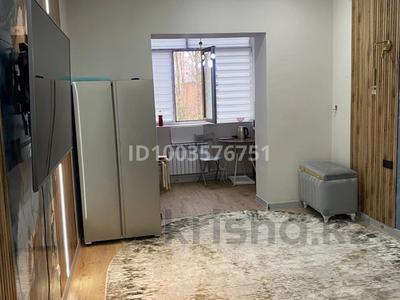 1-комнатная квартира · 29 м² · 2/3 этаж, Санкибай батыра 253/2 — Где Салтанат сарай за 130 000 〒 в Актобе