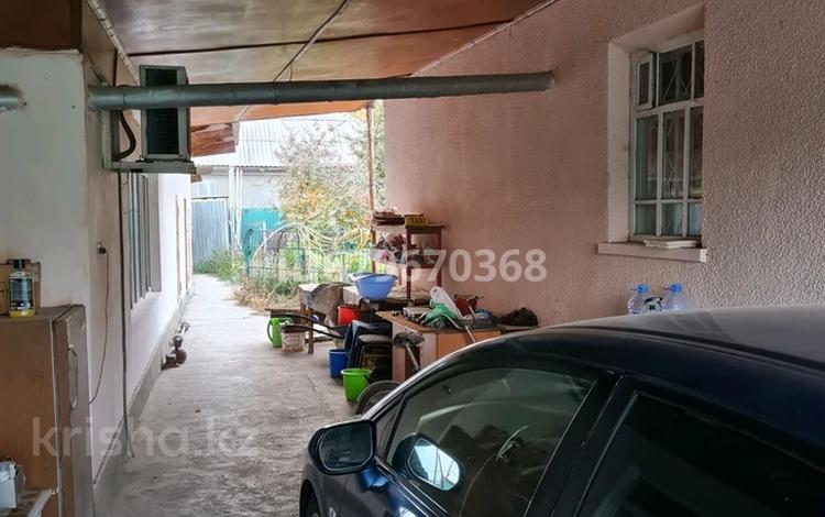 Отдельный дом · 5 комнат · 90 м² · 5 сот., Комратова 85 — 9 Января за 30 млн 〒 в Таразе — фото 2