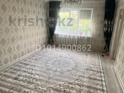 3-комнатная квартира · 60 м² · 2/5 этаж, Сержан жаманкулов 4/1 — Сержан жаманкулова за 14 млн ₸ в Актобе, мкр Москва