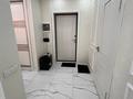 2-комнатная квартира · 64 м² · 7/13 этаж, мкр Тастак-2 14 — Раймбека за 400 000 ₸ в Алматы, Алмалинский р-н