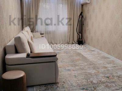 4-бөлмелі пәтер · 82 м², Ақсай-3 ш/а. — возле школы, бағасы: 60 млн ₸ в Алматы, Ауэзовский р-н