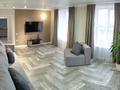 2-комнатная квартира · 86 м² · 3/10 этаж, мкр Женис 3 — ТЦ Asia Mall за 320 000 ₸ в Уральске