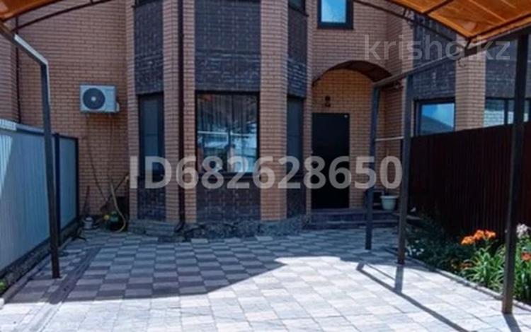 3-комнатная квартира · 160 м², Хусаинова за 85 млн ₸ в Уральске — фото 26