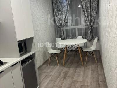Аренда квартир в Алматы: 1-комнатная квартира · 41 м² · 5/5 этаж · помесячно, мкр Айнабулак-2 33/2 за 200 000 〒 1-комнатная квартира · 41 м² · 5/5 этаж · помесячно, мкр Айнабулак-2 33/2 за 200 000 〒 в Алматы, Жетысуский р-н