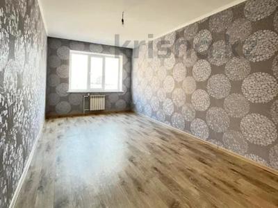 2-комнатная квартира · 59.7 м² · 3/9 этаж, Самал за 23.5 млн ₸ в Уральске