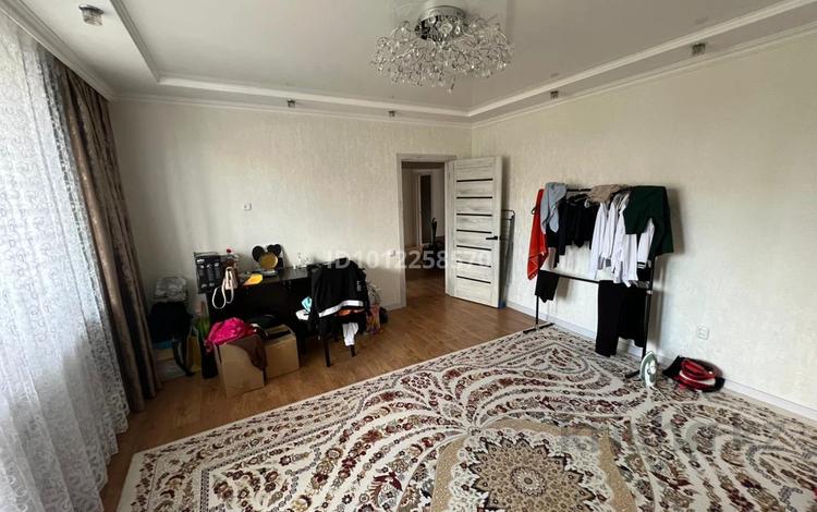 3-бөлмелі пәтер · 63.8 м² · 4/5 қабат, ул. Таттимбета 8, бағасы: 26 млн ₸ в Караганде — фото 2