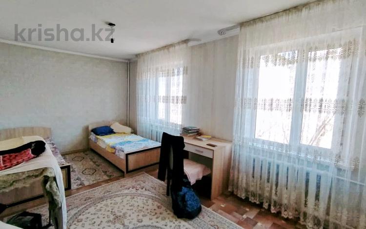 3-комнатная квартира, 56 м², 4/5 этаж, Жастар за 17.2 млн 〒 в Талдыкоргане, мкр Жастар — фото 10