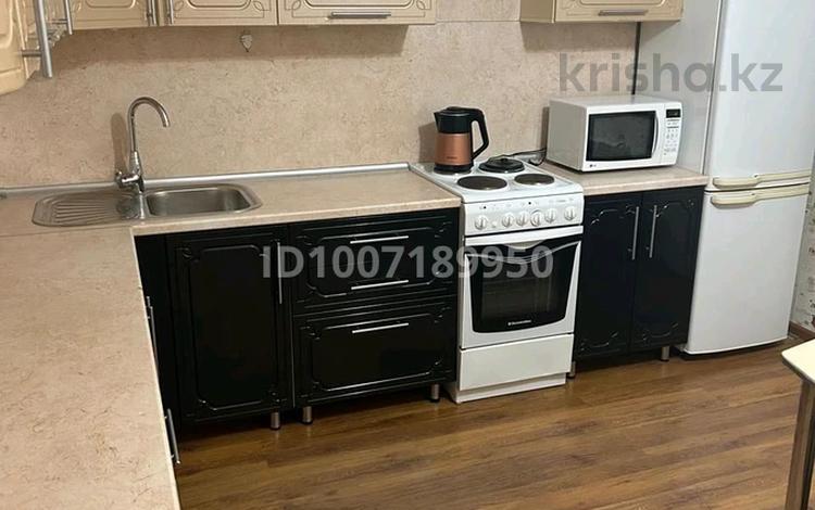 2-бөлмелі пәтер · 76.7 м² · 5/9 қабат, Лесная, бағасы: 26.5 млн ₸ в Павлодаре — фото 2