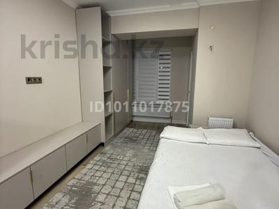 1-бөлмелі пәтер · 30 м² · 2/17 қабат, Ауэзова 2/4 — Ауэзова Райымбека, бағасы: 13 000 ₸ в Алматы, Алмалинский р-н