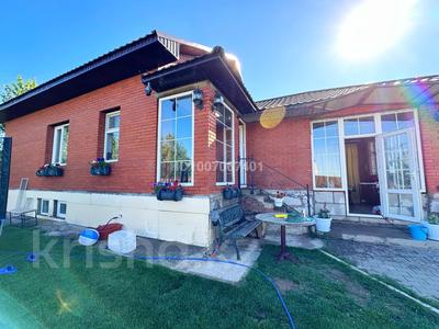 Отдельный дом · 5 комнат · 136 м² · 13 сот., мкр Уркер за 86.8 млн 〒 в Астане, Нура р-н