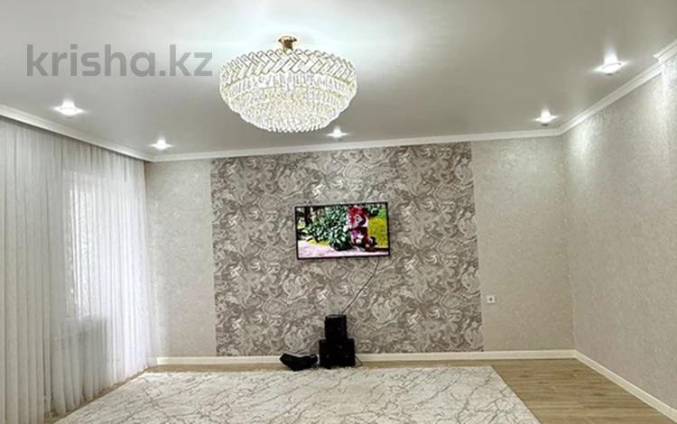 3-комнатная квартира · 115 м² · 3/9 этаж, Абая за ~ 52 млн ₸ в Уральске — фото 2