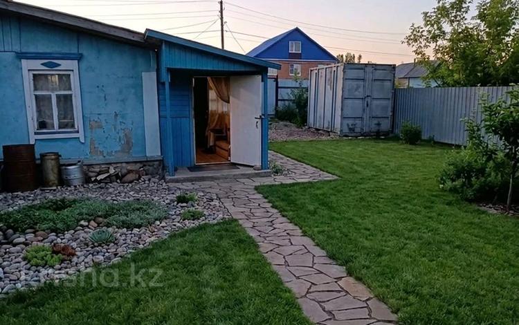 Жеке үй · 3 бөлме · 50 м² · 10 жүзд., Евгения Брусиловского 58, бағасы: 9.5 млн ₸ в Усть-Каменогорске — фото 2