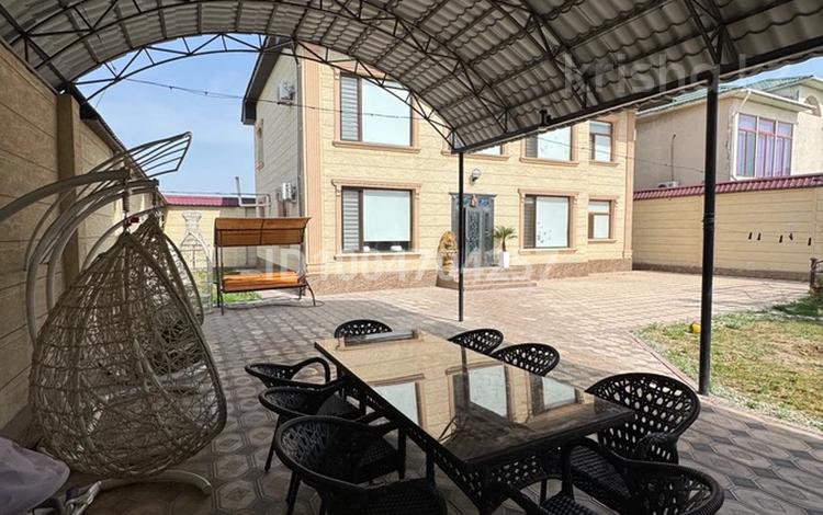 Отдельный дом · 5 комнат · 250 м² · 8 сот., мкр Акниет, Акбиик 78 за 125 млн 〒 в Шымкенте, Абайский р-н — фото 2