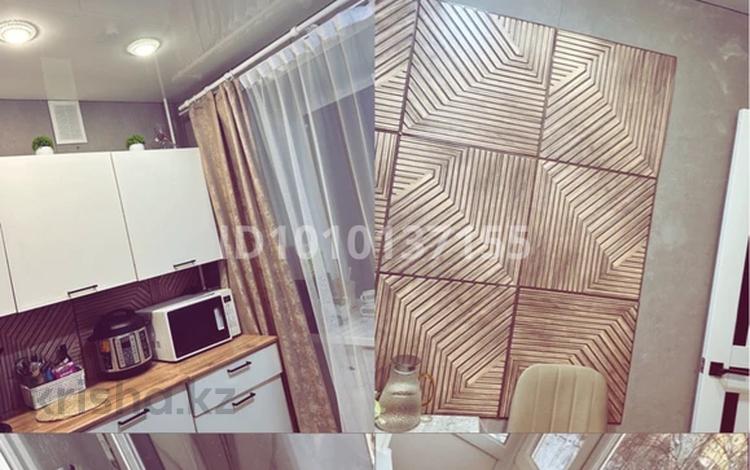 4-бөлмелі пәтер · 70 м² · 4/5 қабат, 3 микрорайон, бағасы: 22 млн ₸ в Риддере — фото 9