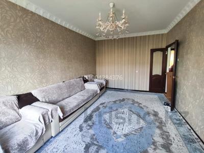 3-комнатная квартира · 70 м² · 3/5 этаж, мкр Сайрам , Еримбетова 14 за 27 млн 〒 в Шымкенте, Аль-Фарабийский р-н